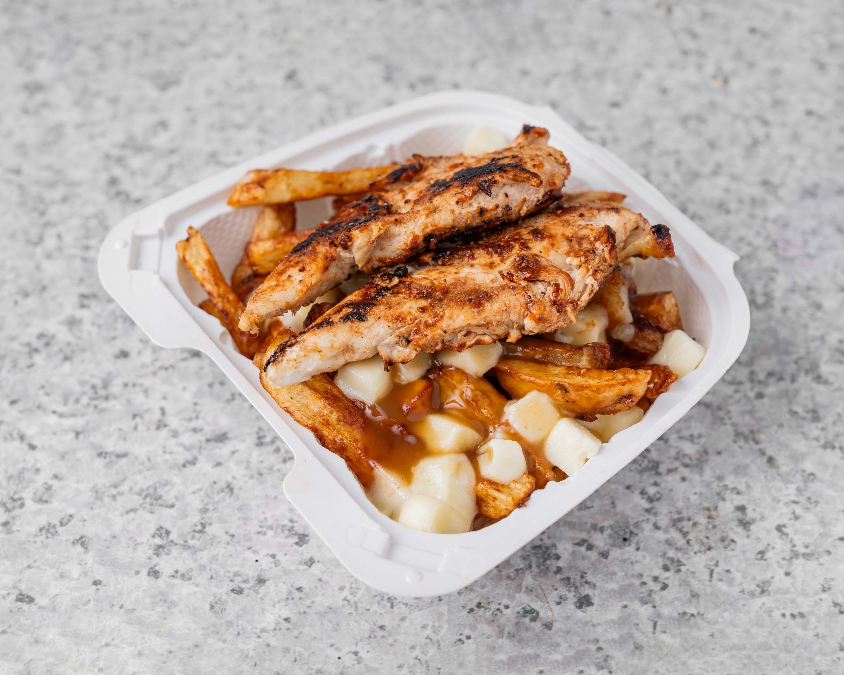 Poutine Poulet / Chicken Poutine
